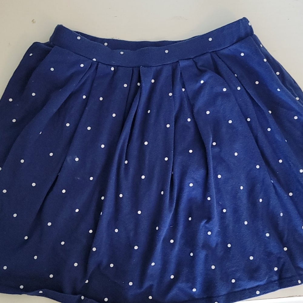 Skort - Picture 2 of 2